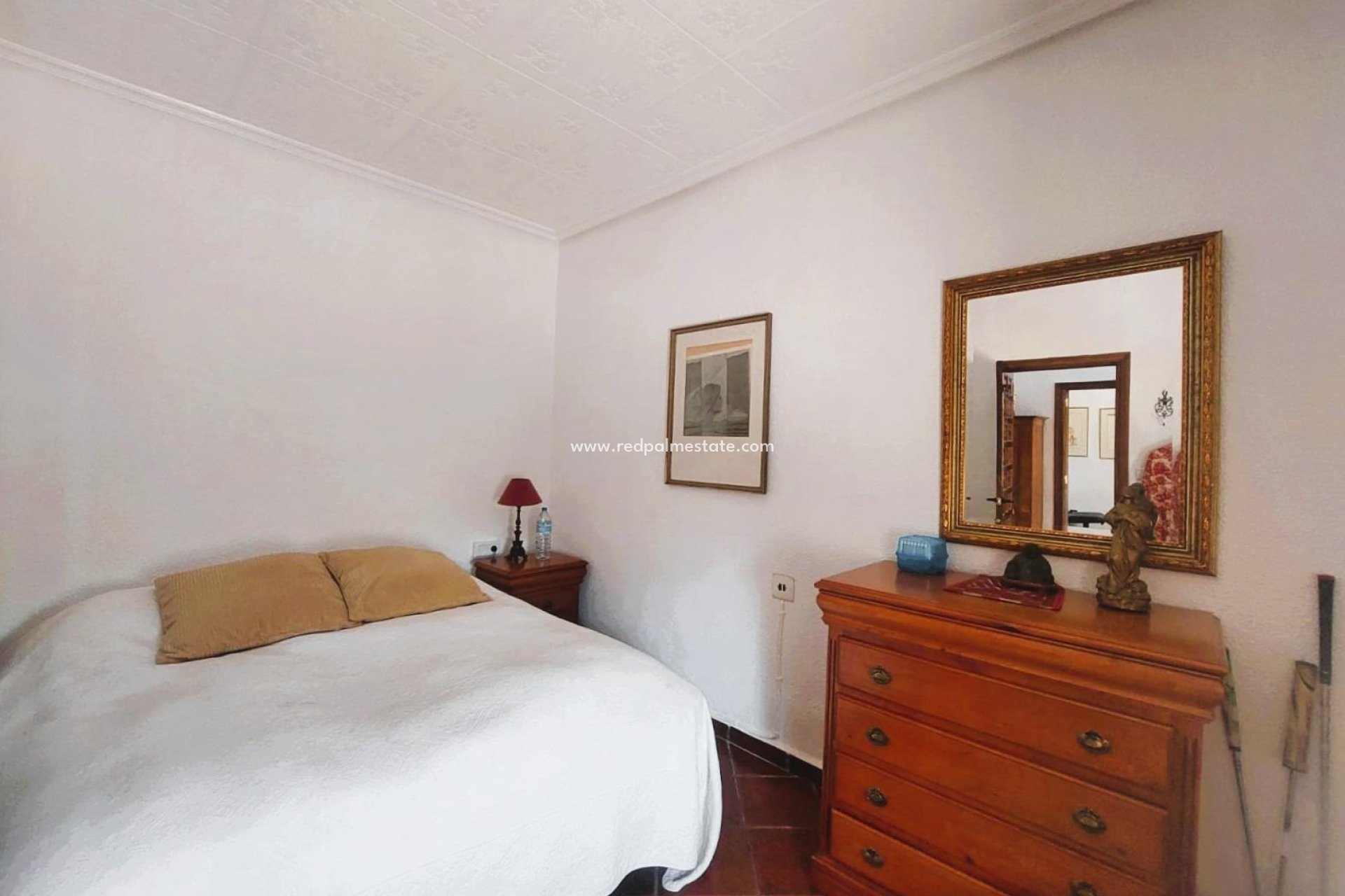 Resale - Masia -
La Marina