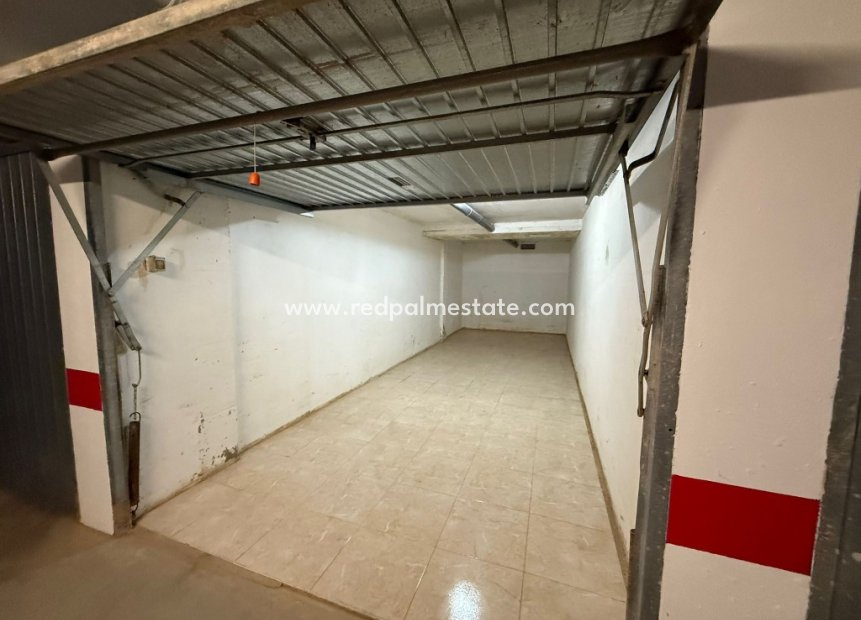 Resale - Parking -
Los Alczares - Los Narejos