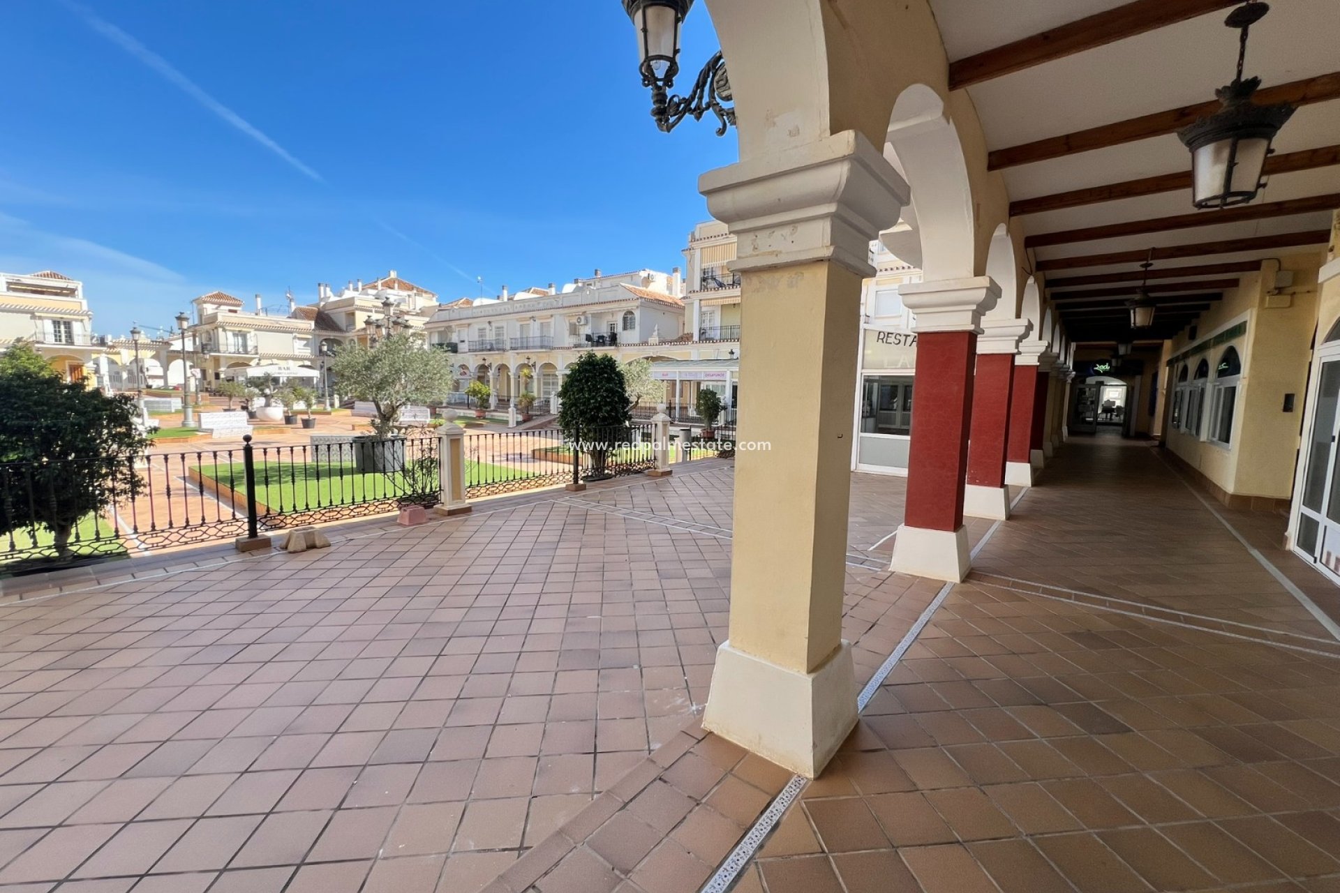 Resale - Parking -
Torre de la Horadada