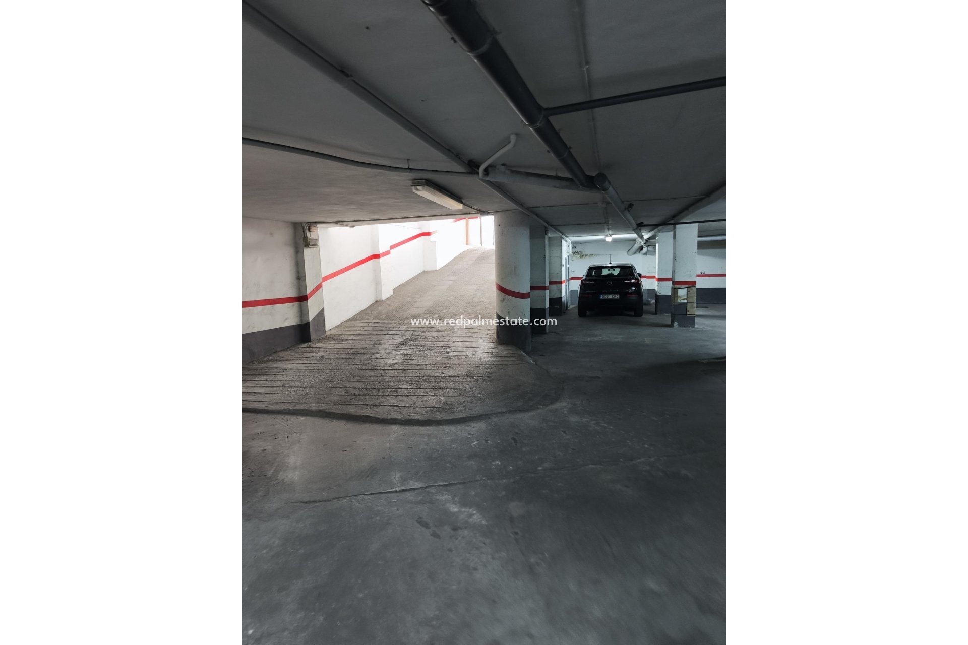 Resale - Parking -
Torrevieja - Playa de los Locos