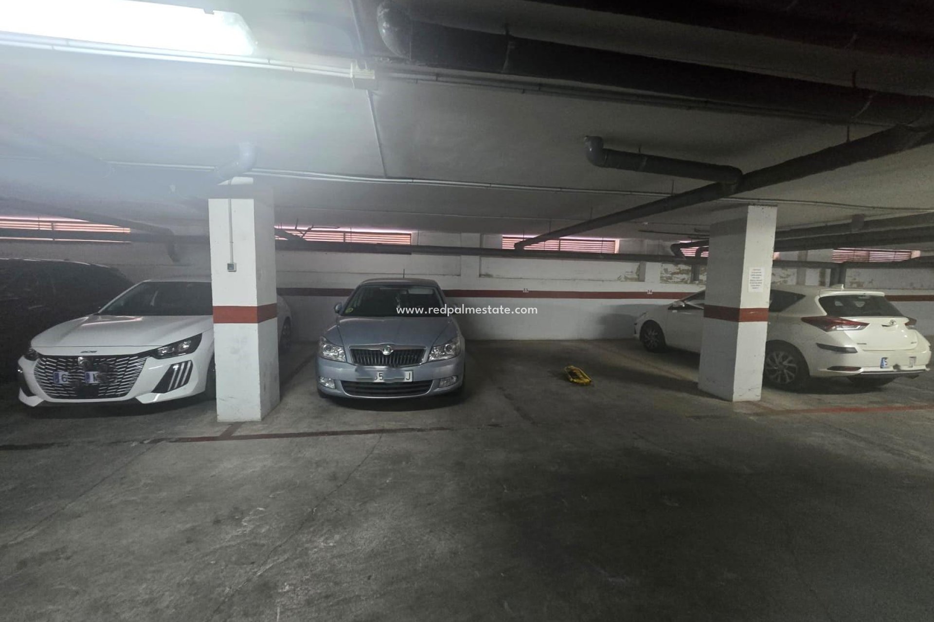 Resale - Parking -
Torrevieja - Playa del Cura