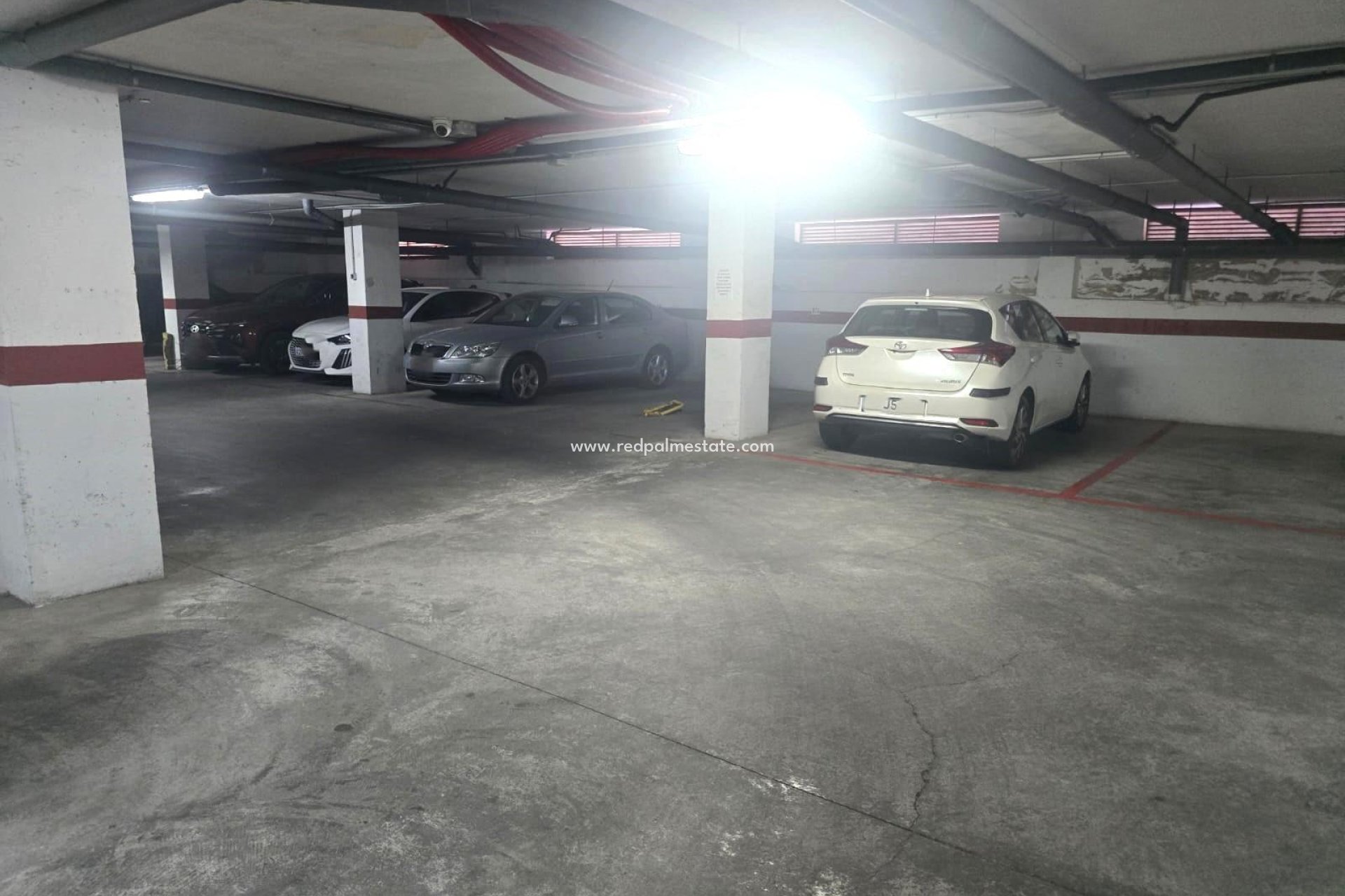 Resale - Parking -
Torrevieja - Playa del Cura