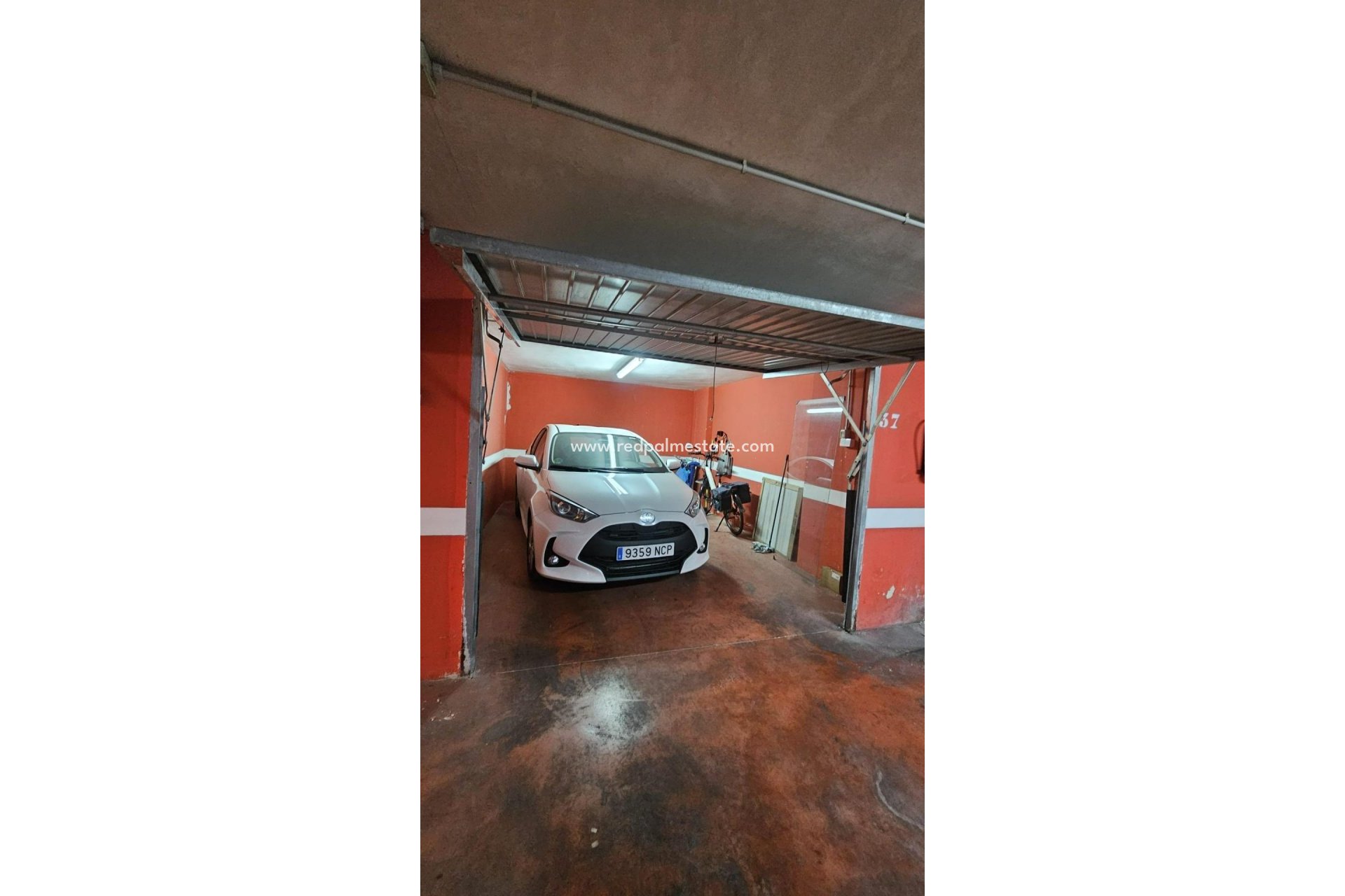 Resale - Parking -
Torrevieja - Playa del Cura