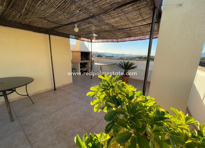 Resale - Penthouse -
Almoradí - Inland