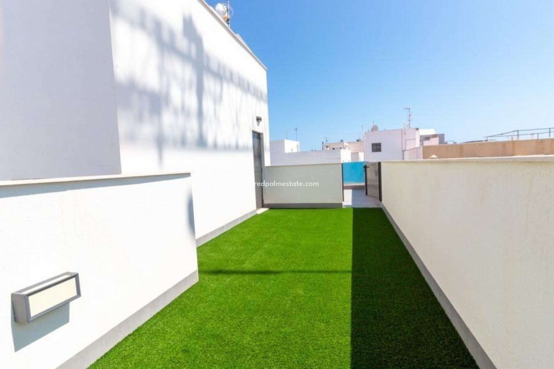 Resale - Penthouse -
Torrevieja - Paseo maritimo