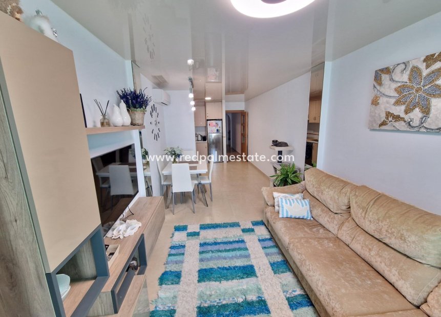 Resale - Penthouse -
Torrevieja - Playa de los Locos