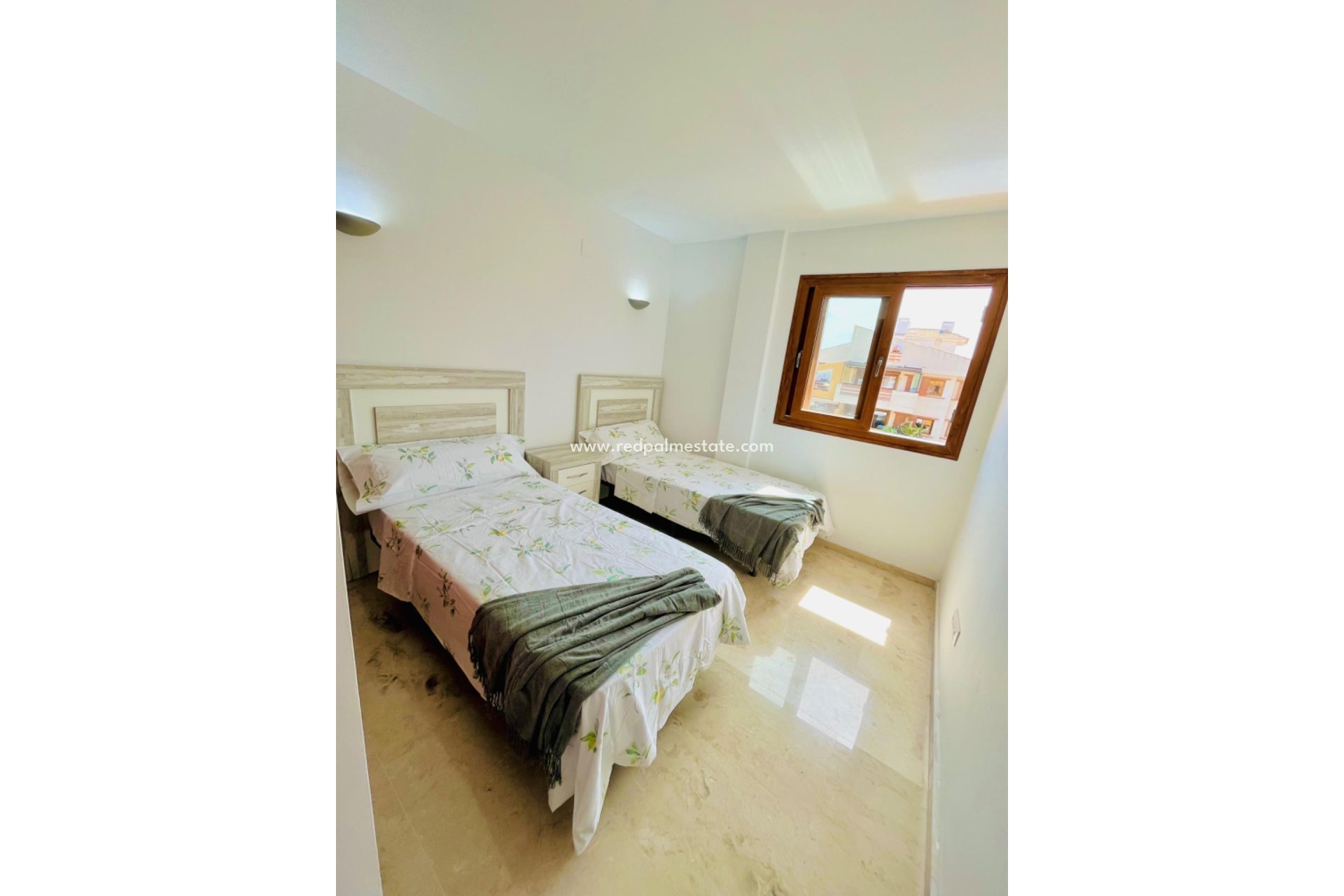 Resale - Penthouse -
Torrevieja - Punta Prima