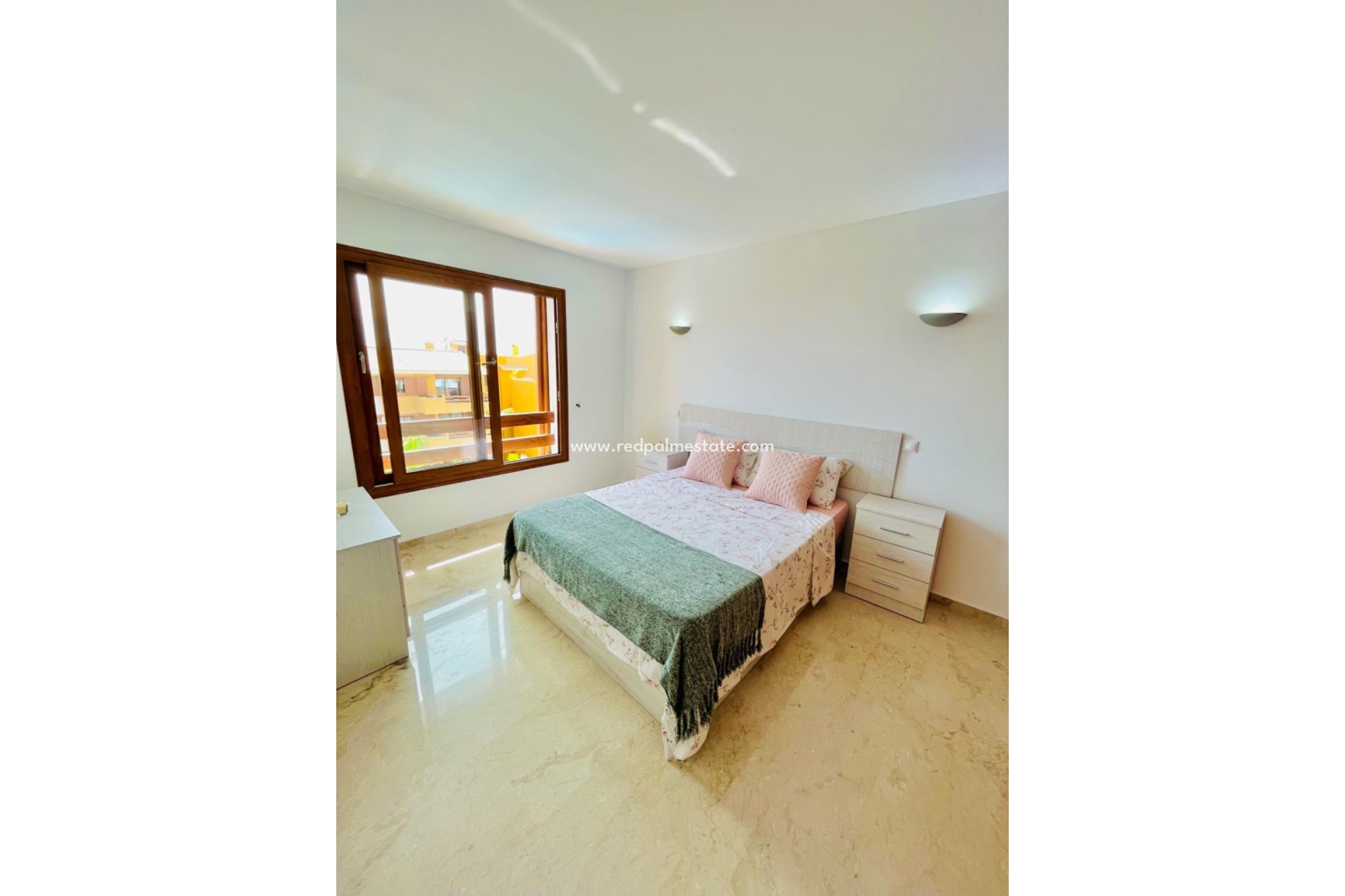 Resale - Penthouse -
Torrevieja - Punta Prima