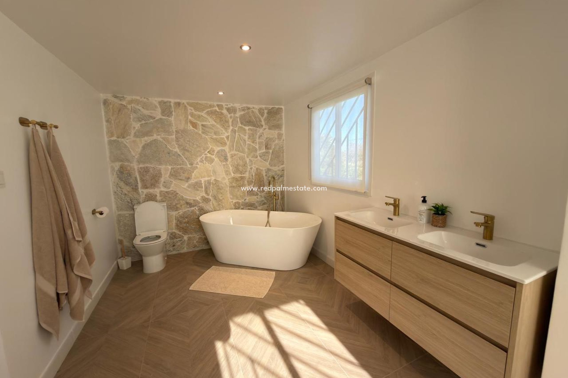 Resale - Plot -
Algorfa - Inland