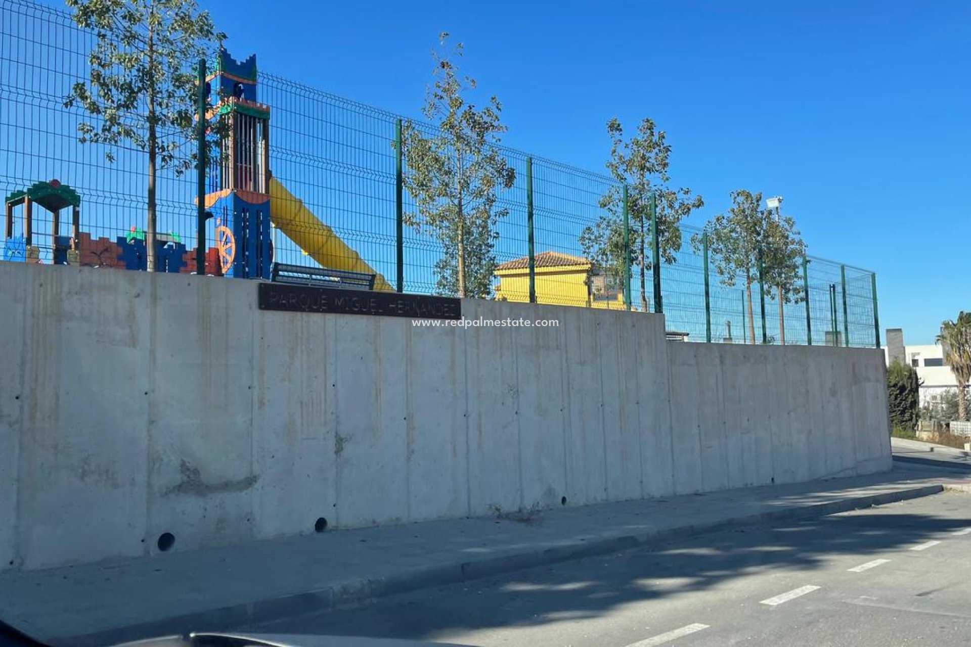 Resale - Plot -
Benijofar - Costa Blanca