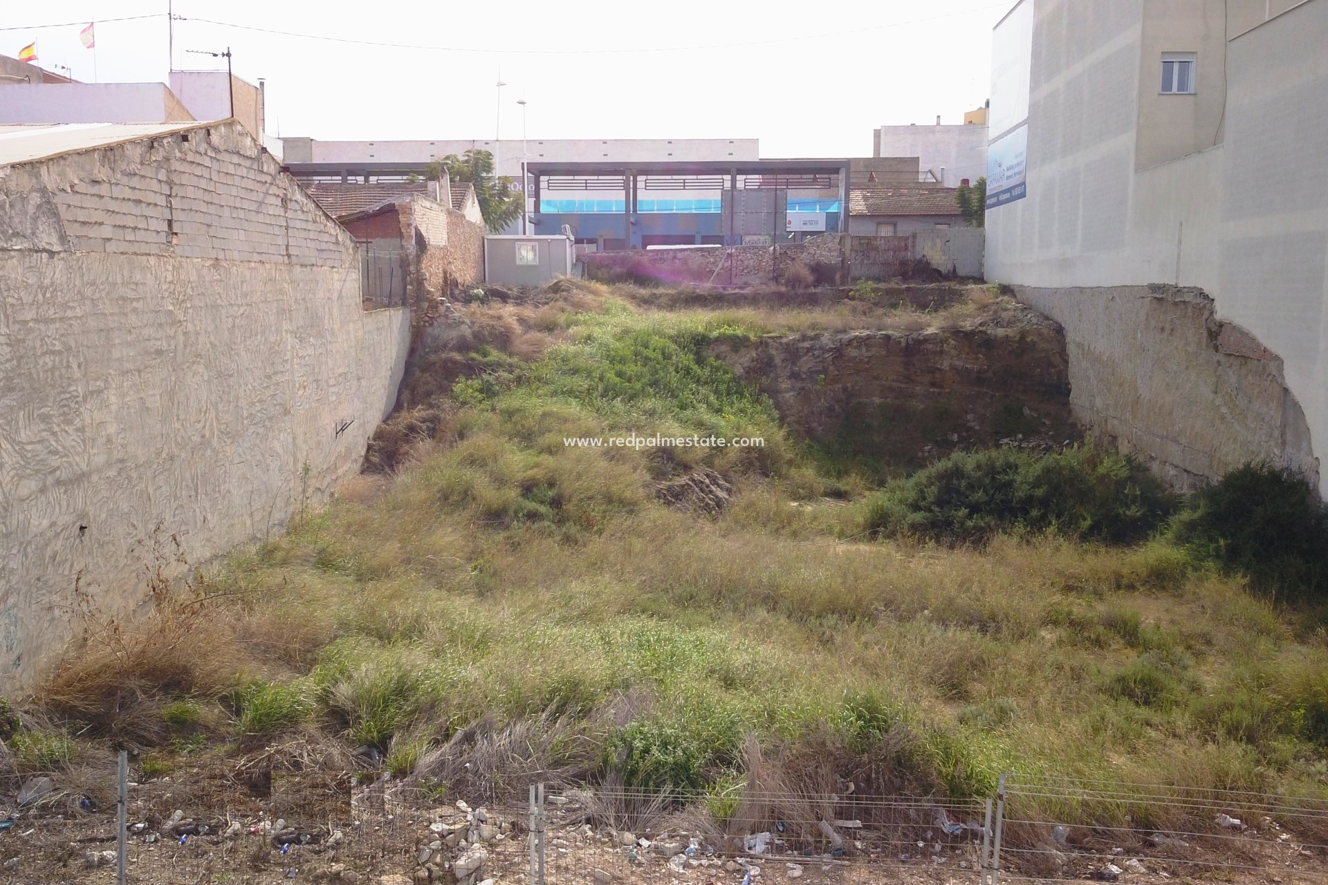 Resale - Plot -
Benijofar