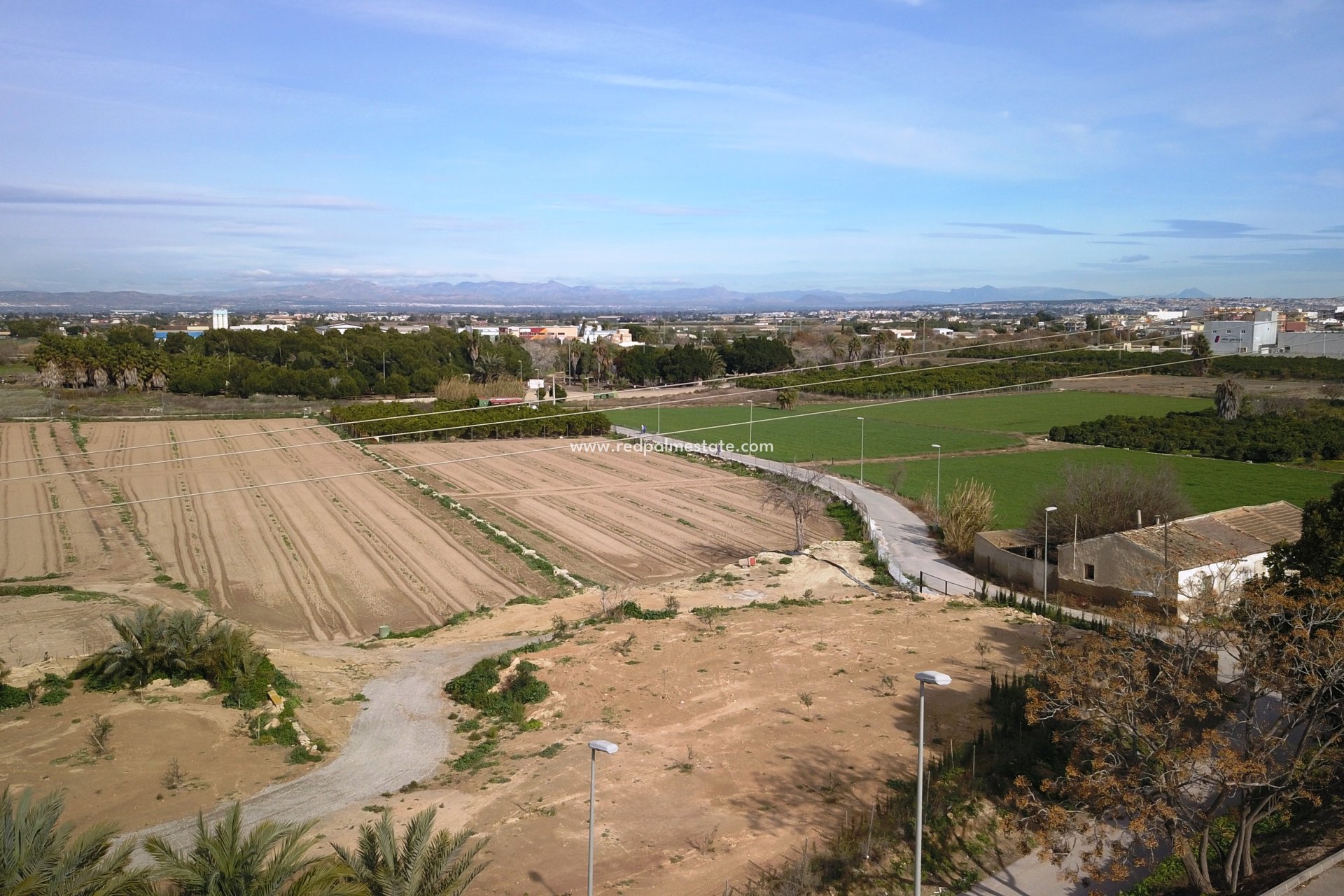 Resale - Plot -
Benijofar