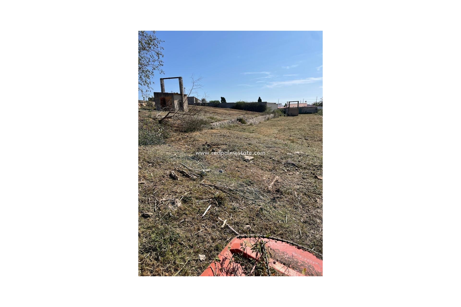 Resale - Plot -
Denia