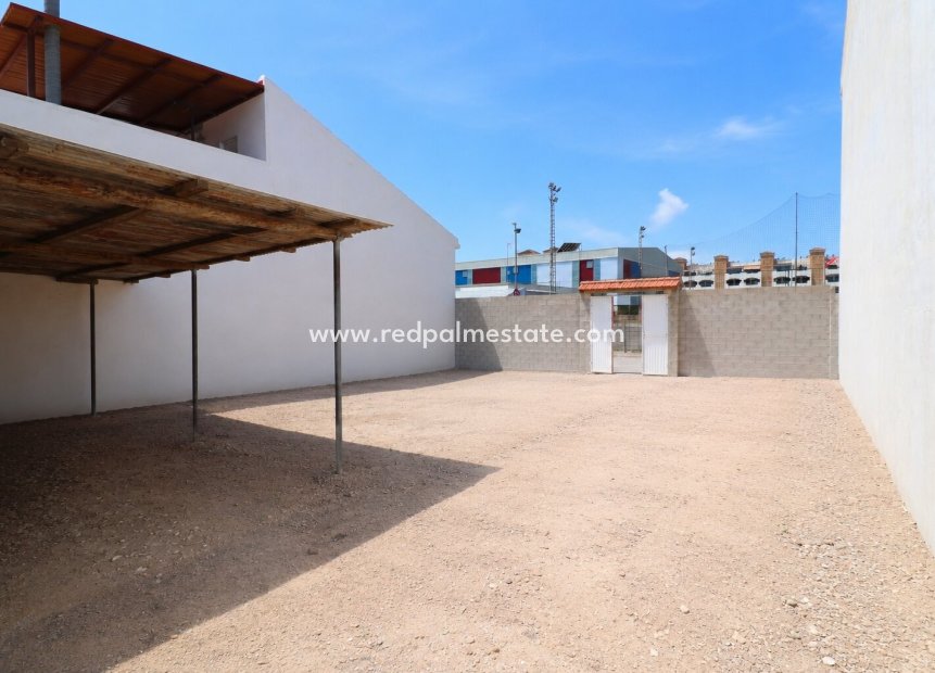 Resale - Plot -
Formentera del Segura