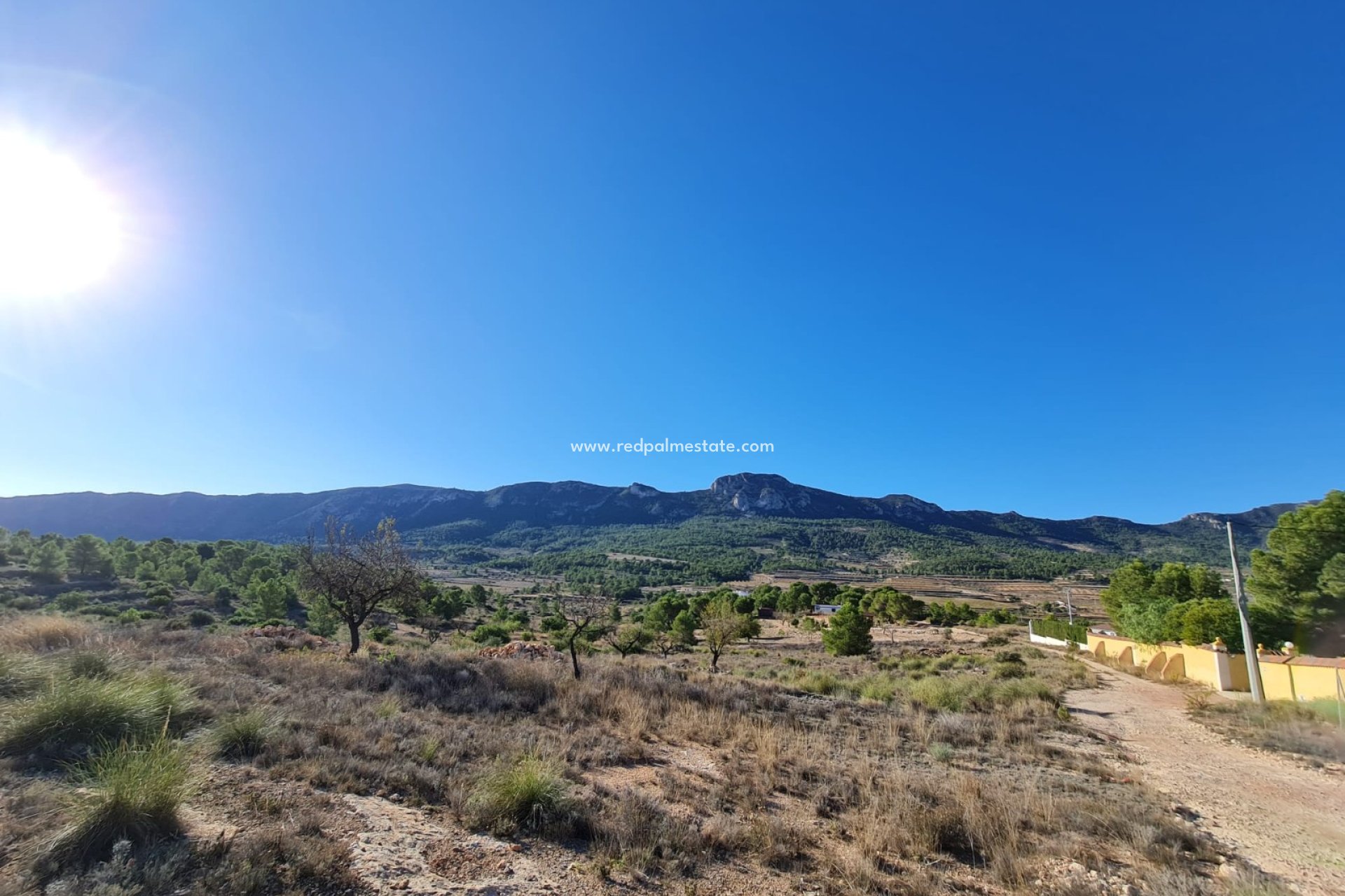 Resale - Plot -
La Romana - Inland
