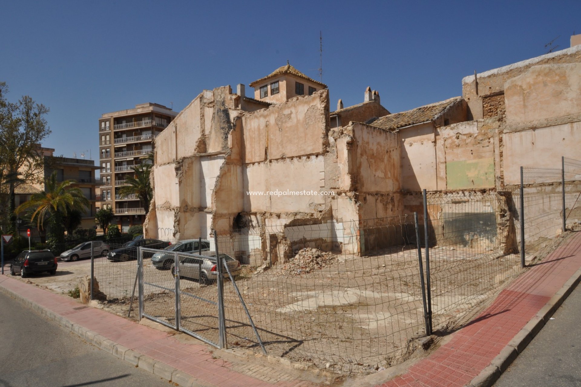 Resale - Plot -
Monóvar/Monóver - Inland