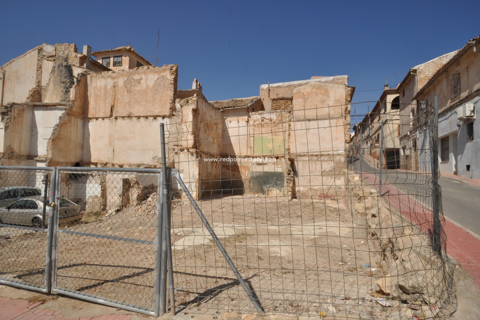 Resale - Plot -
Monóvar/Monóver - Inland