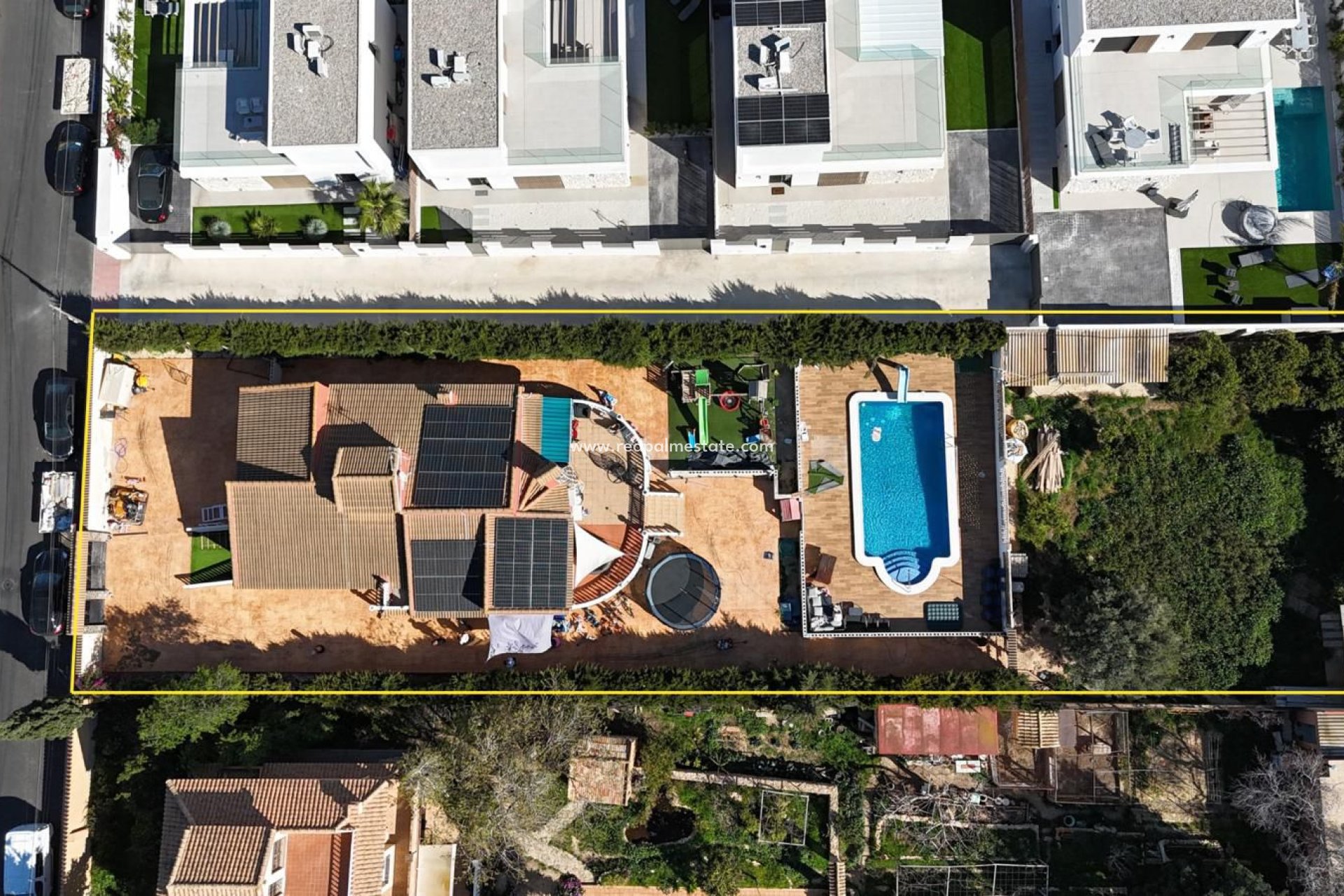 Resale - Plot -
Orihuela Costa - Lomas de Cabo Roig