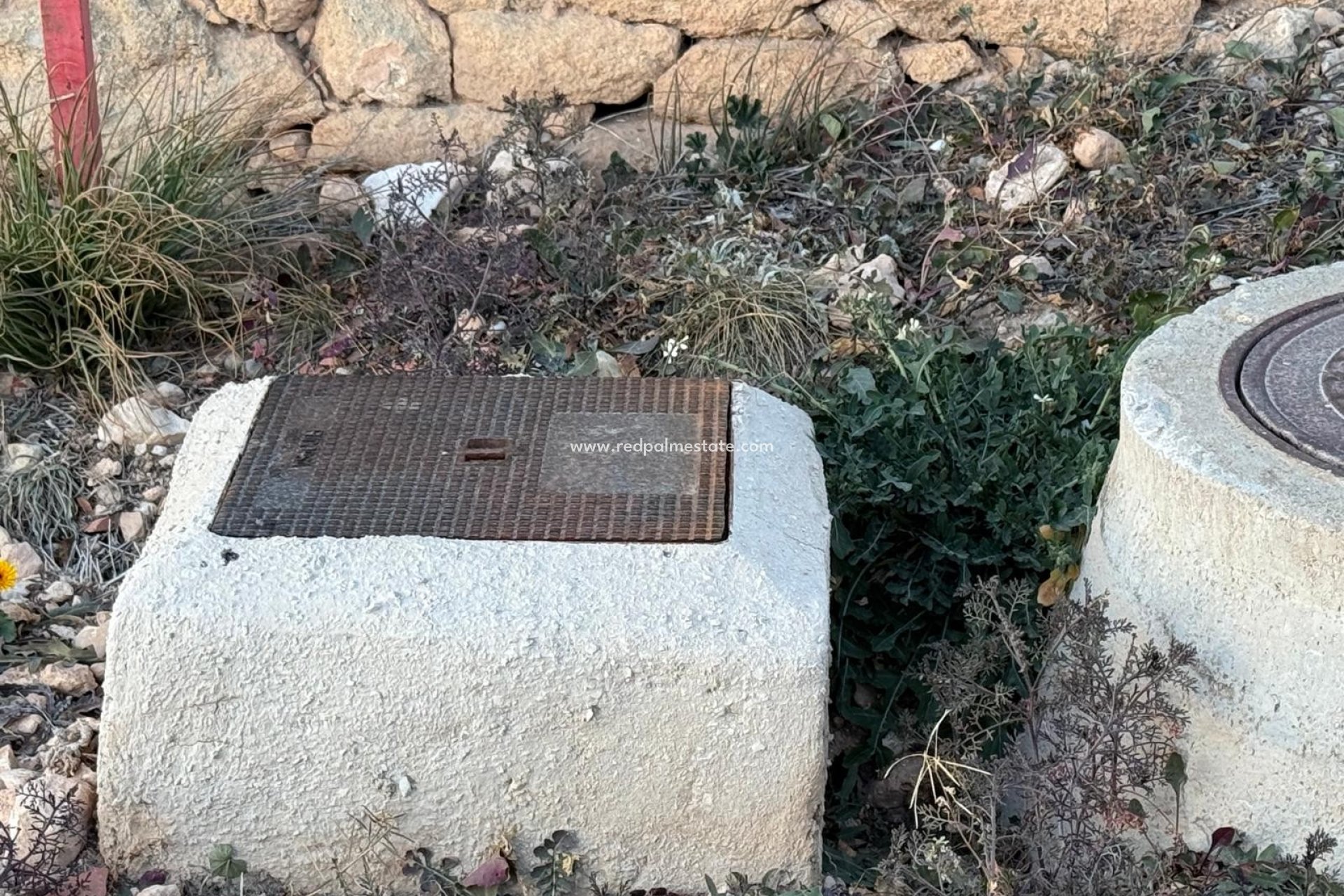 Resale - Plot -
Pinoso - Inland