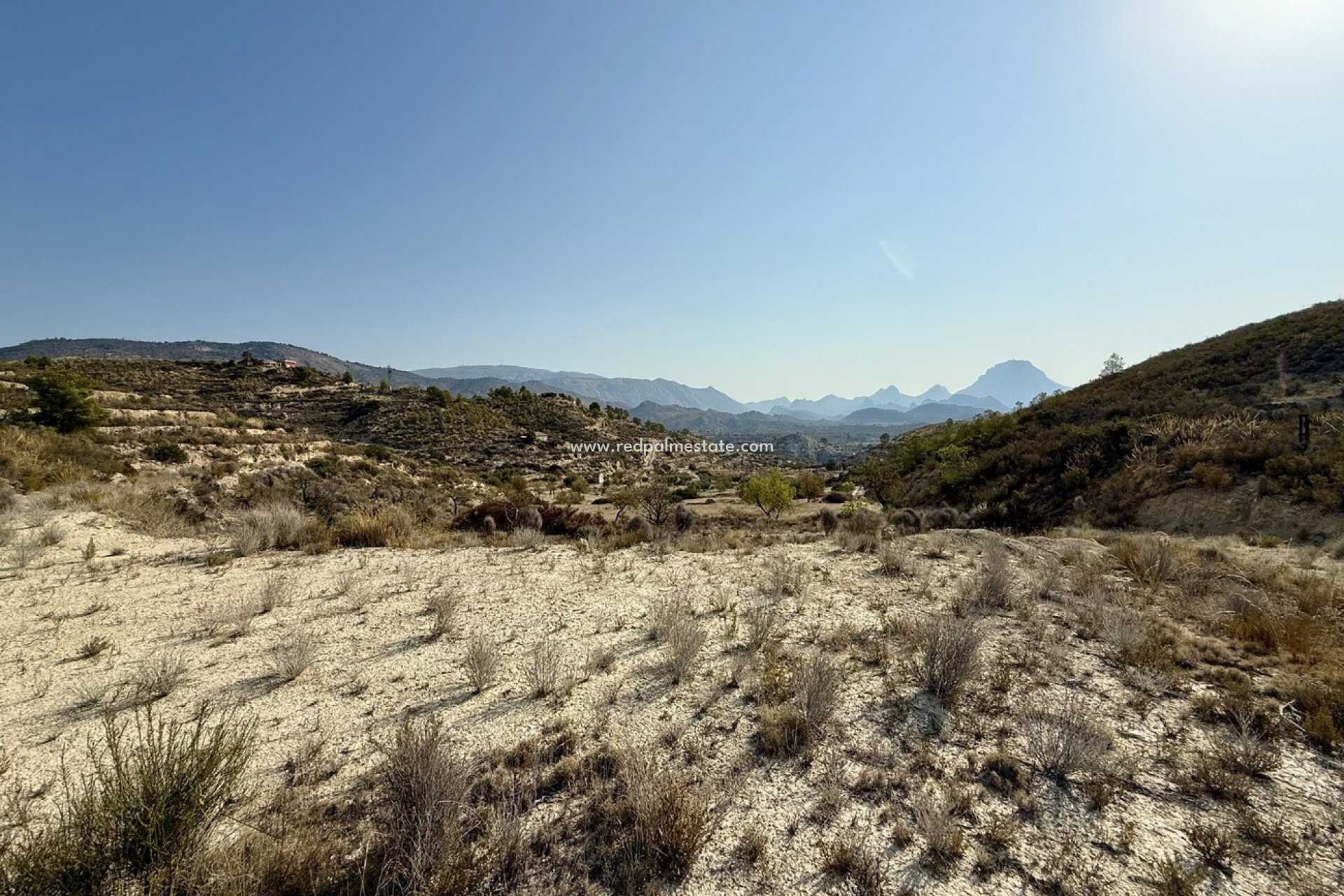 Resale - Plot -
Relleu - Costa Blanca
