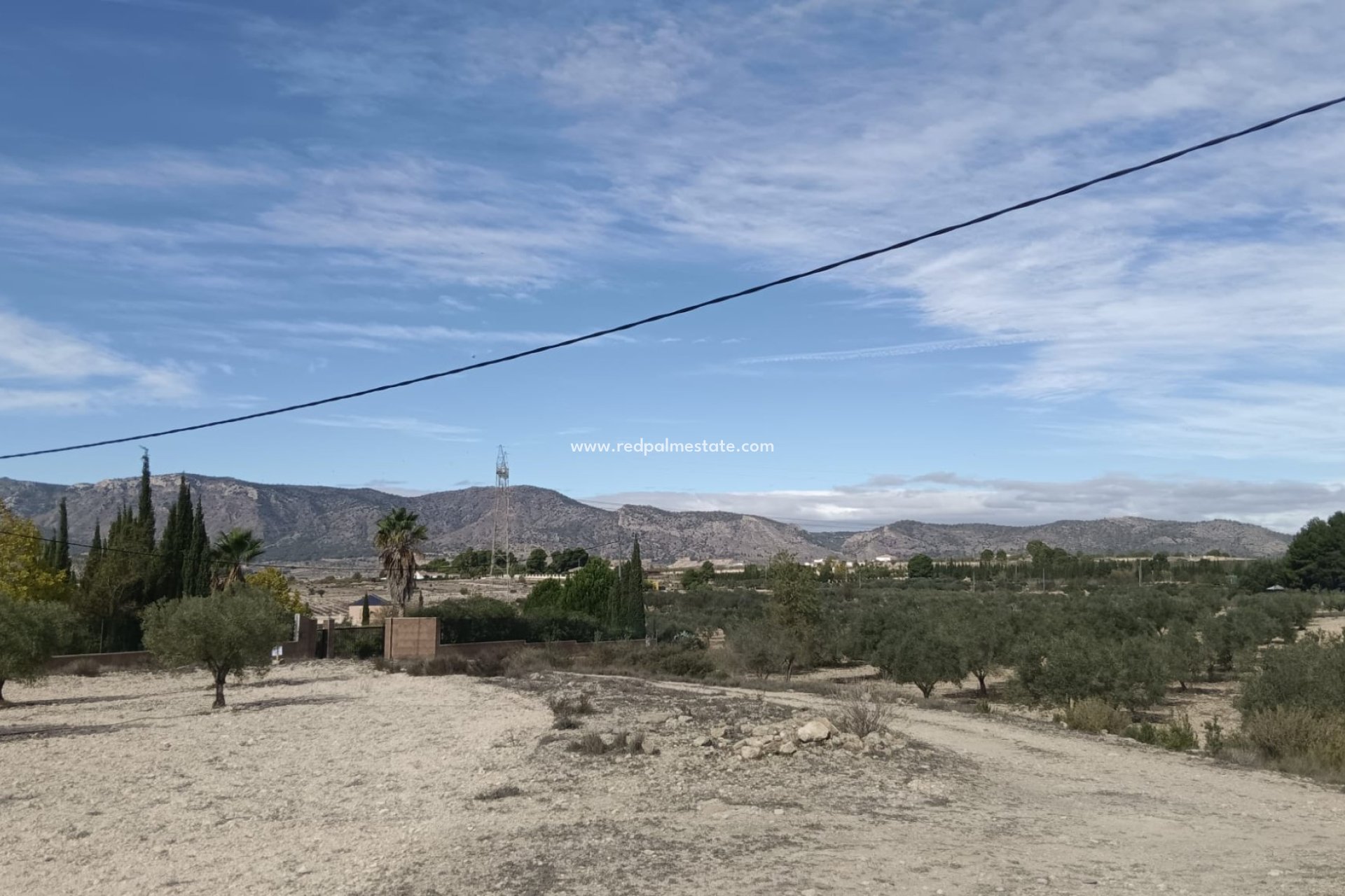 Resale - Plot -
Salinas - Inland