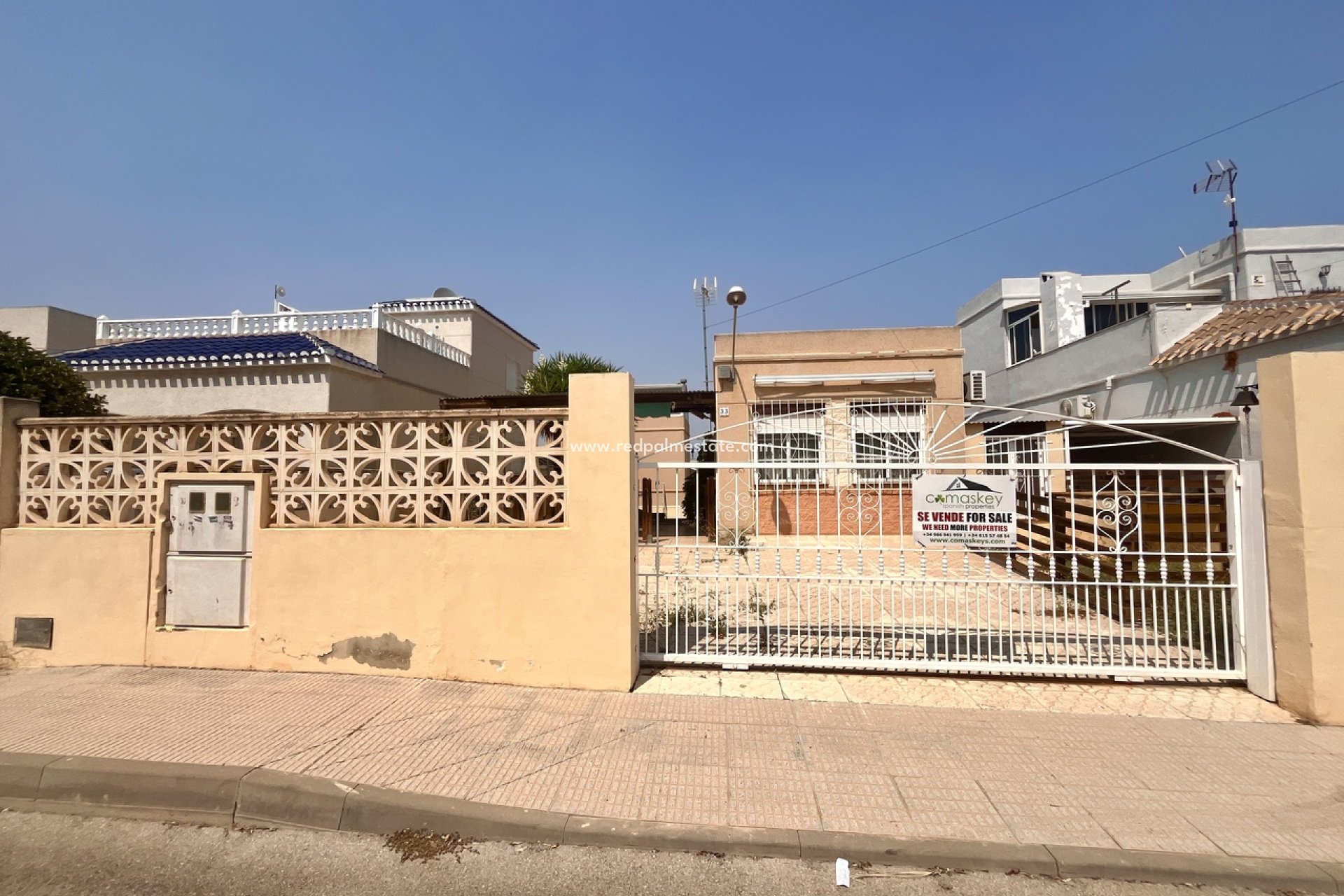 Resale - Plot -
San Miguel de Salinas - Inland