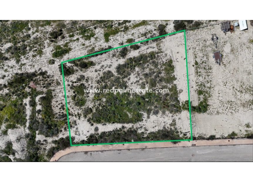 Resale - Plot -
Torremendo