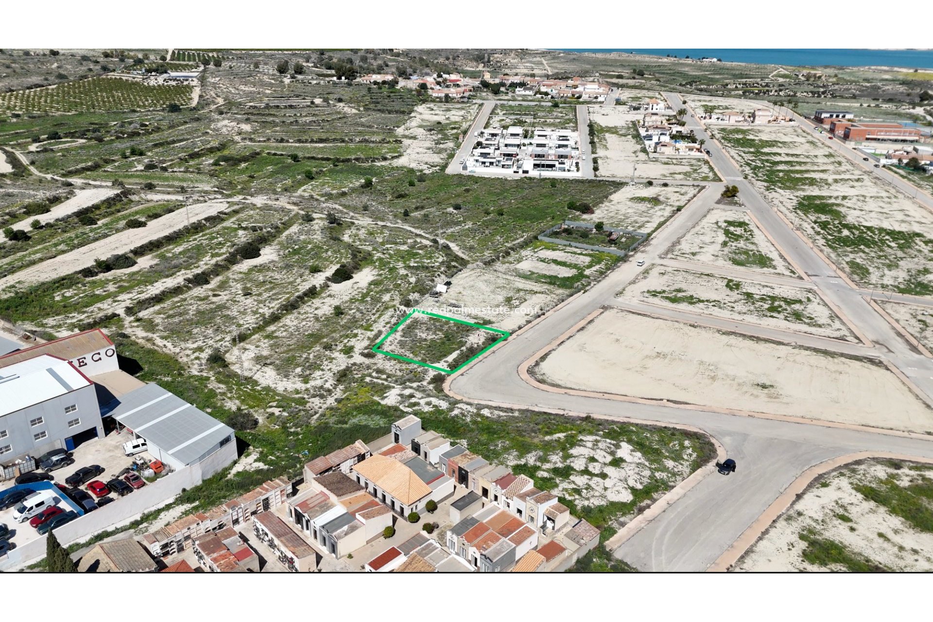 Resale - Plot -
Torremendo