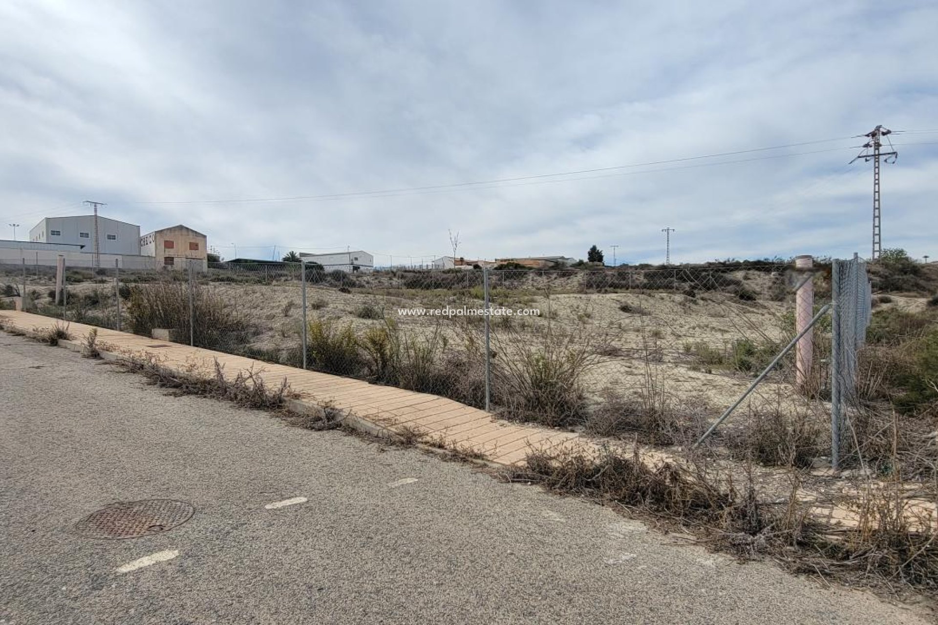 Resale - Plot -
Torremendo