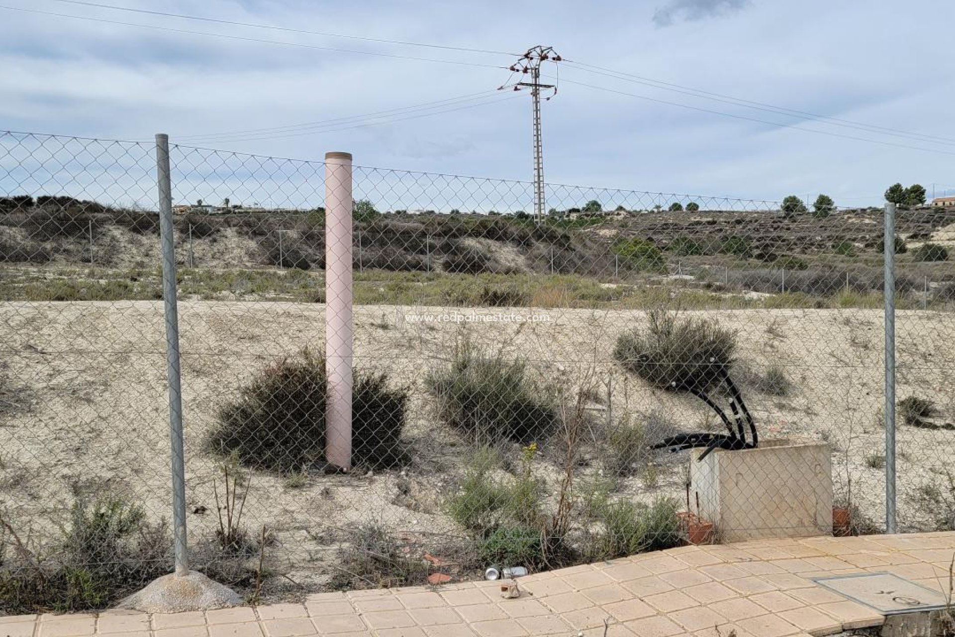 Resale - Plot -
Torremendo