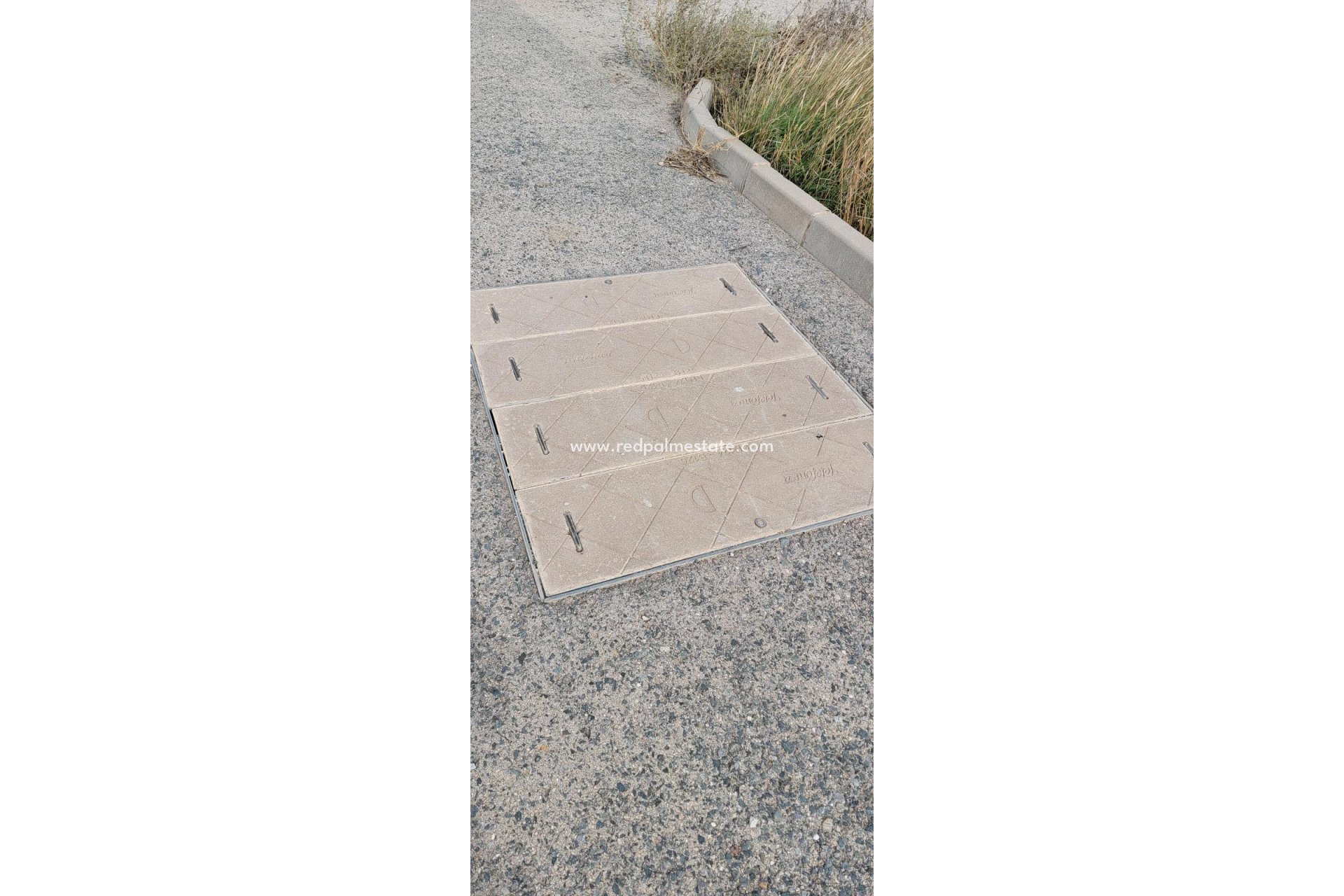 Resale - Plot -
Torremendo