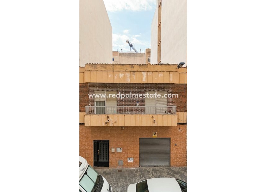 Resale - Plot -
Torrevieja - Playa del Cura