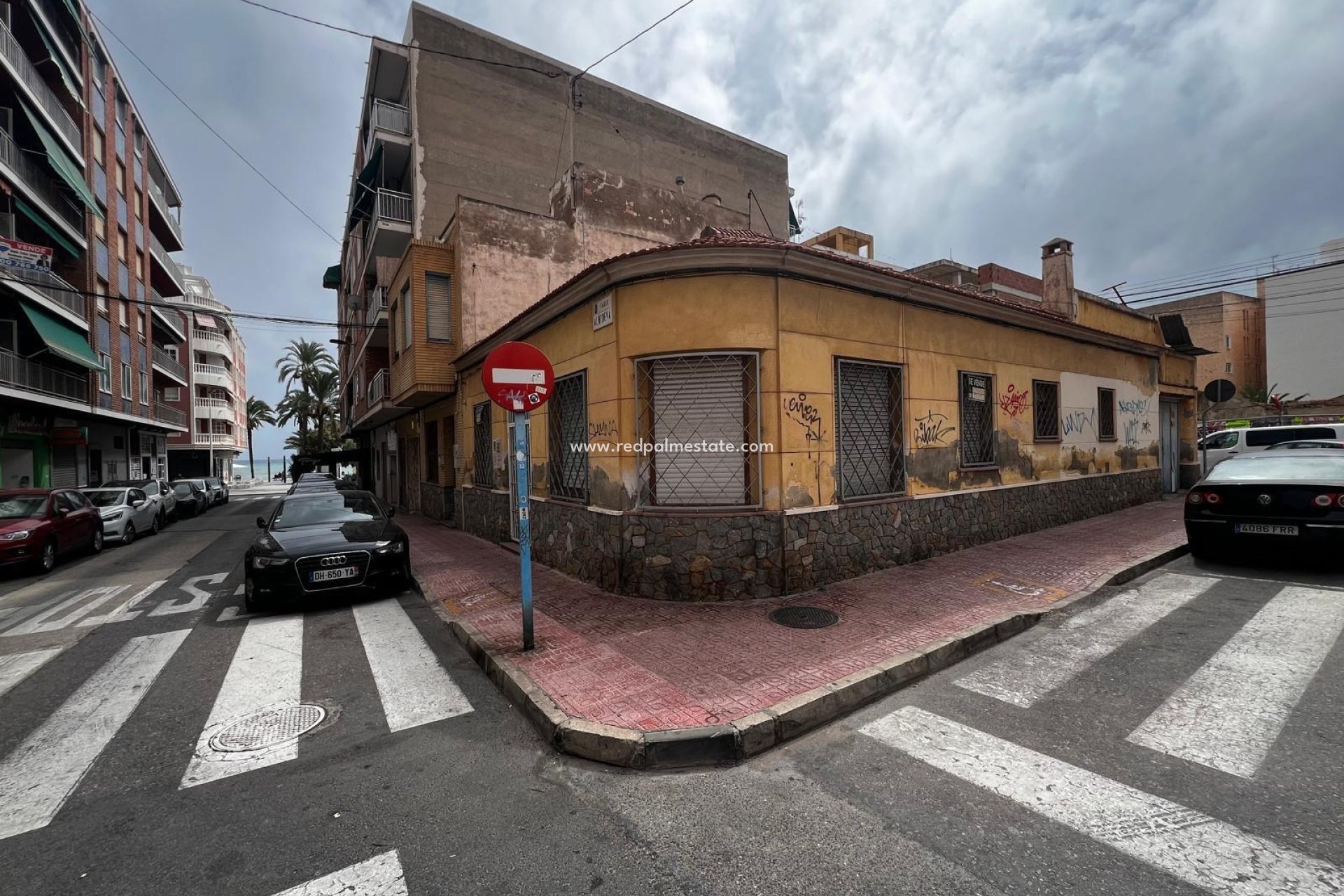 Resale - Plot -
Torrevieja - Playa del Cura