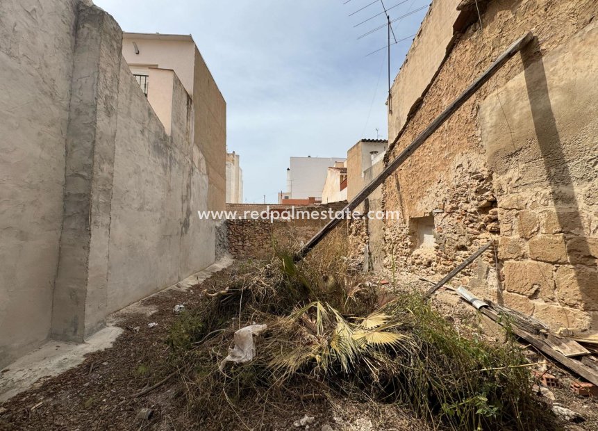 Resale - Plot -
Torrevieja