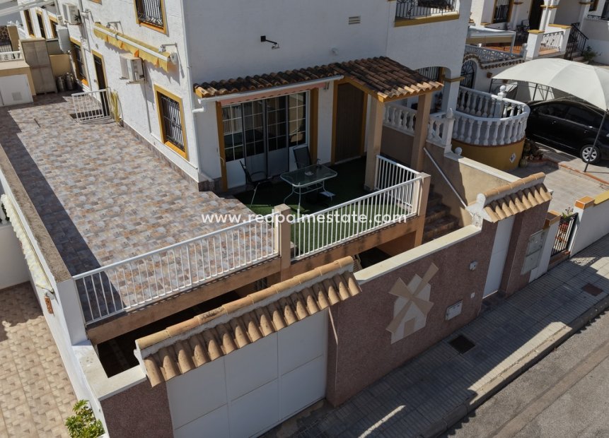 Resale - Quad House -
Los Altos - Dream Hills - Costa Blanca