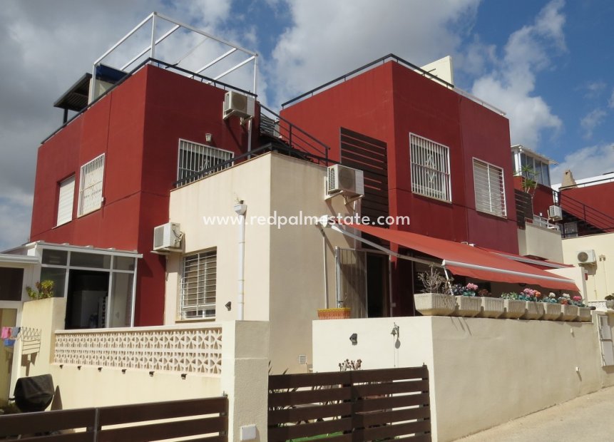 Resale - Quad House -
Orihuela Costa - Blue Lagoon