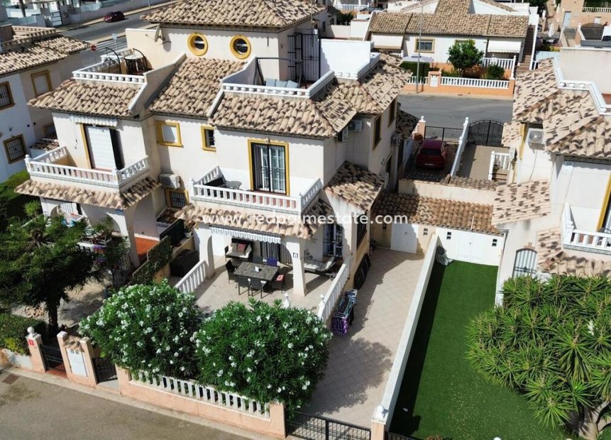 Resale - Quad House -
Orihuela Costa - Costa Blanca