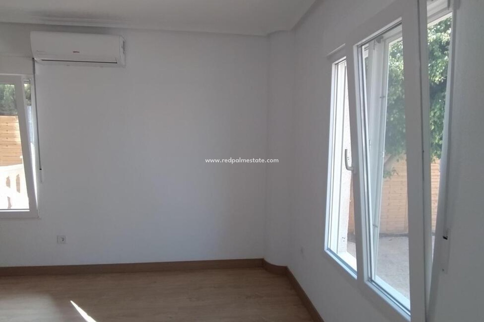 Resale - Quad House -
Orihuela Costa - La Zenia