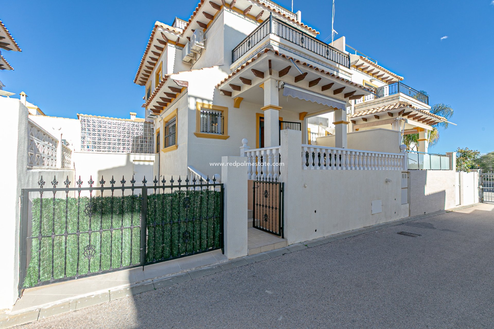 Resale - Quad House -
Orihuela Costa - Playa Flamenca