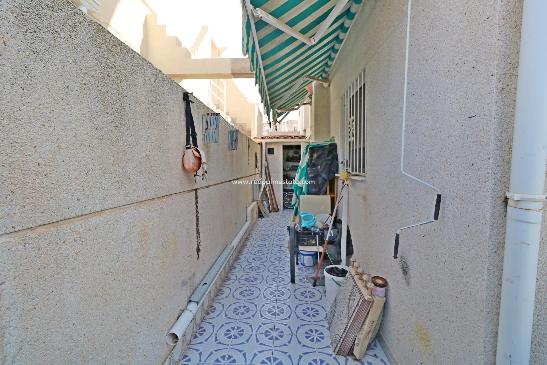 Resale - Quad House -
Torrevieja - La Siesta - El Salado - Torreta