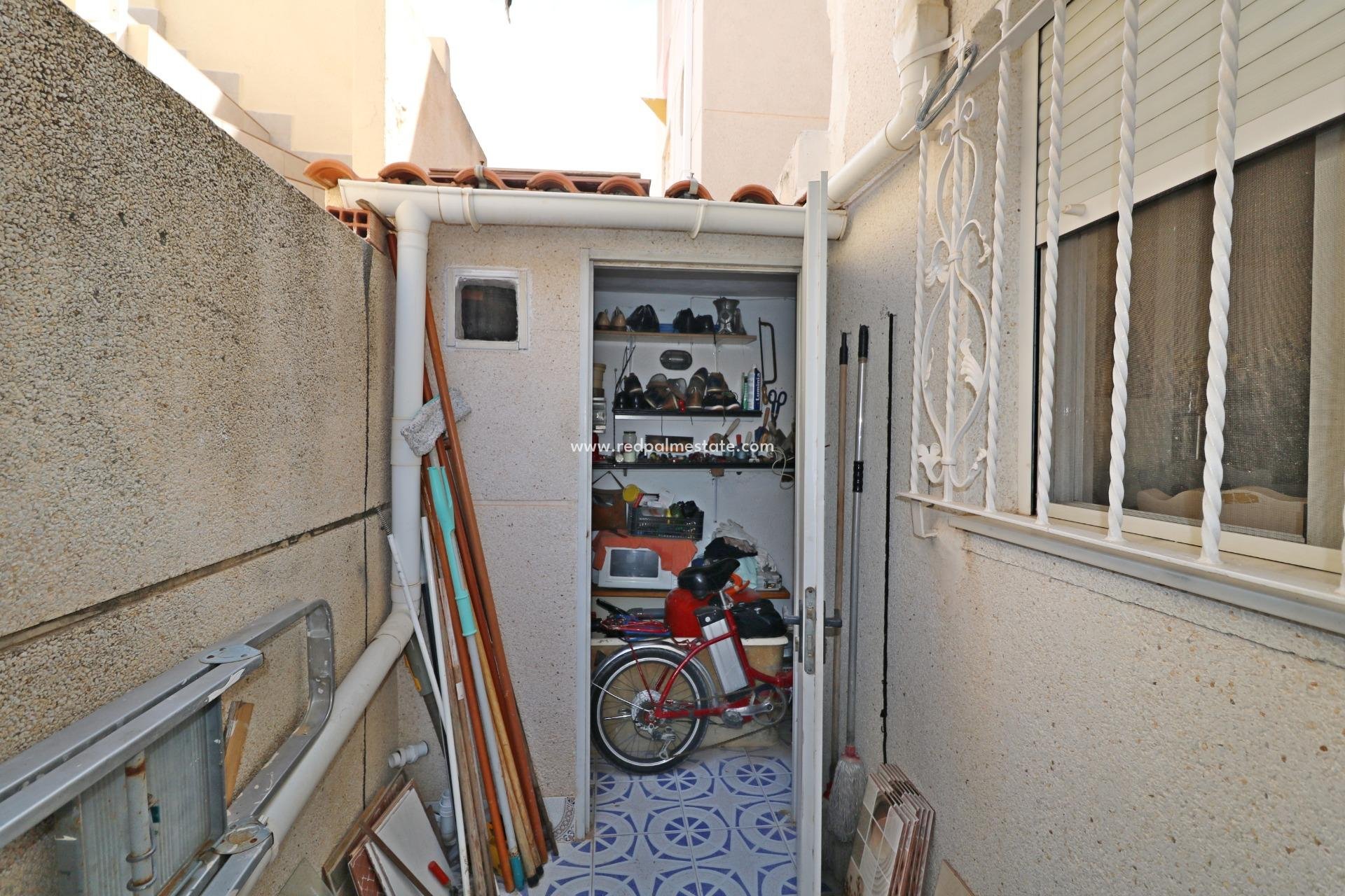 Resale - Quad House -
Torrevieja - La Siesta - El Salado - Torreta