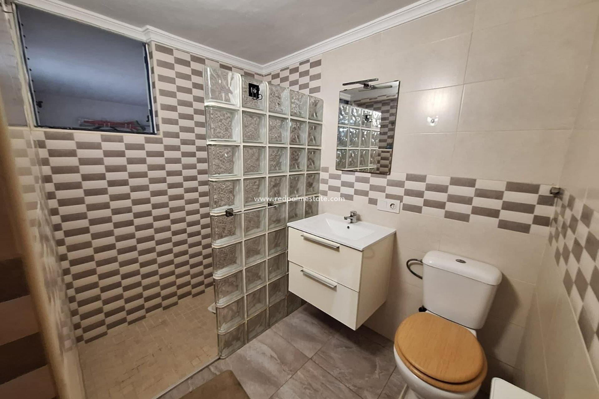 Resale - Quad House -
Torrevieja - La Siesta - El Salado -  Torreta