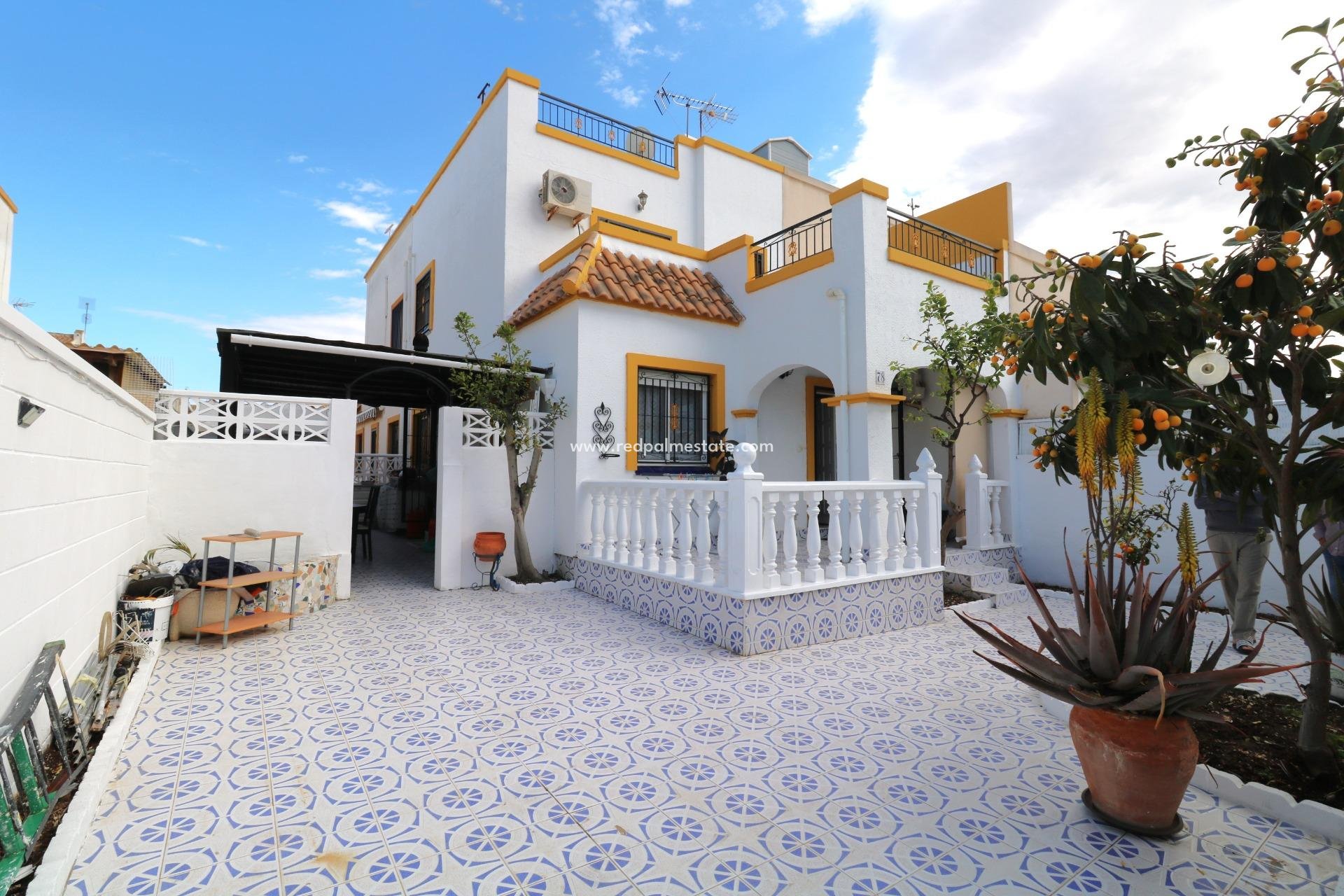 Resale - Quad House -
Torrevieja - La Siesta - El Salado -  Torreta