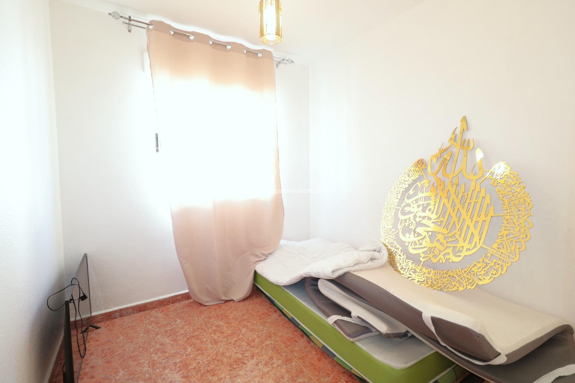 Resale - Quad House -
Torrevieja - La Siesta - El Salado -  Torreta