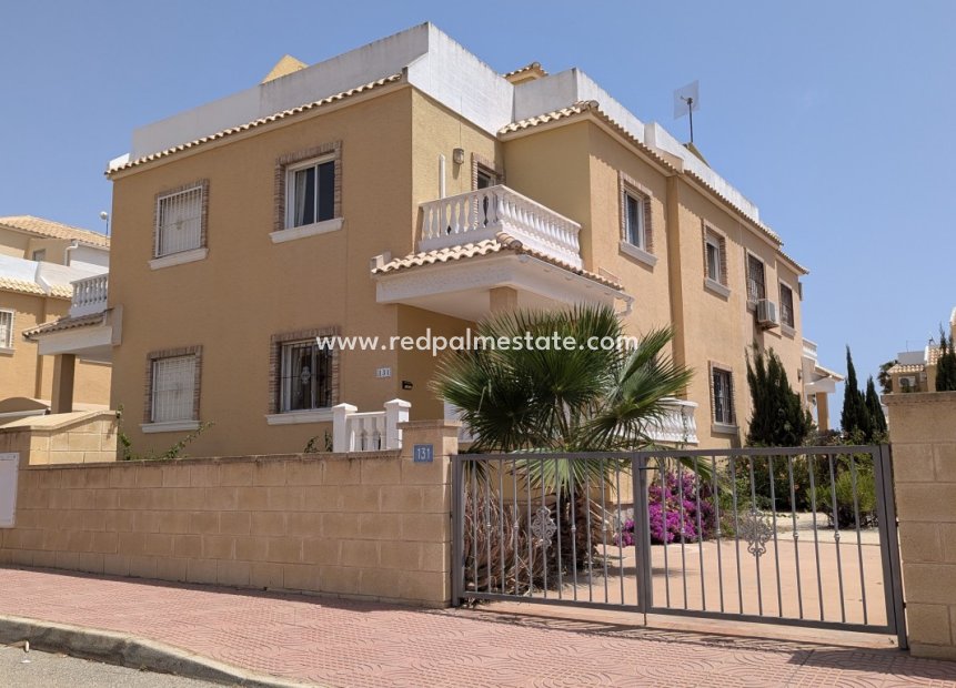 Resale - Quad Villa -
Ciudad Quesada - Inland