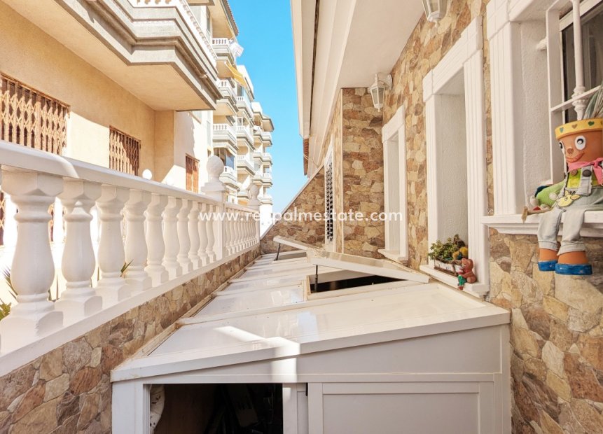 Resale - Semi-Detached -
Guardamar del Segura - Guardamar