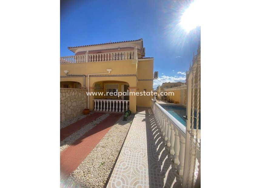 Resale - Semi Detached -
Orihuela Costa - Costa Blanca