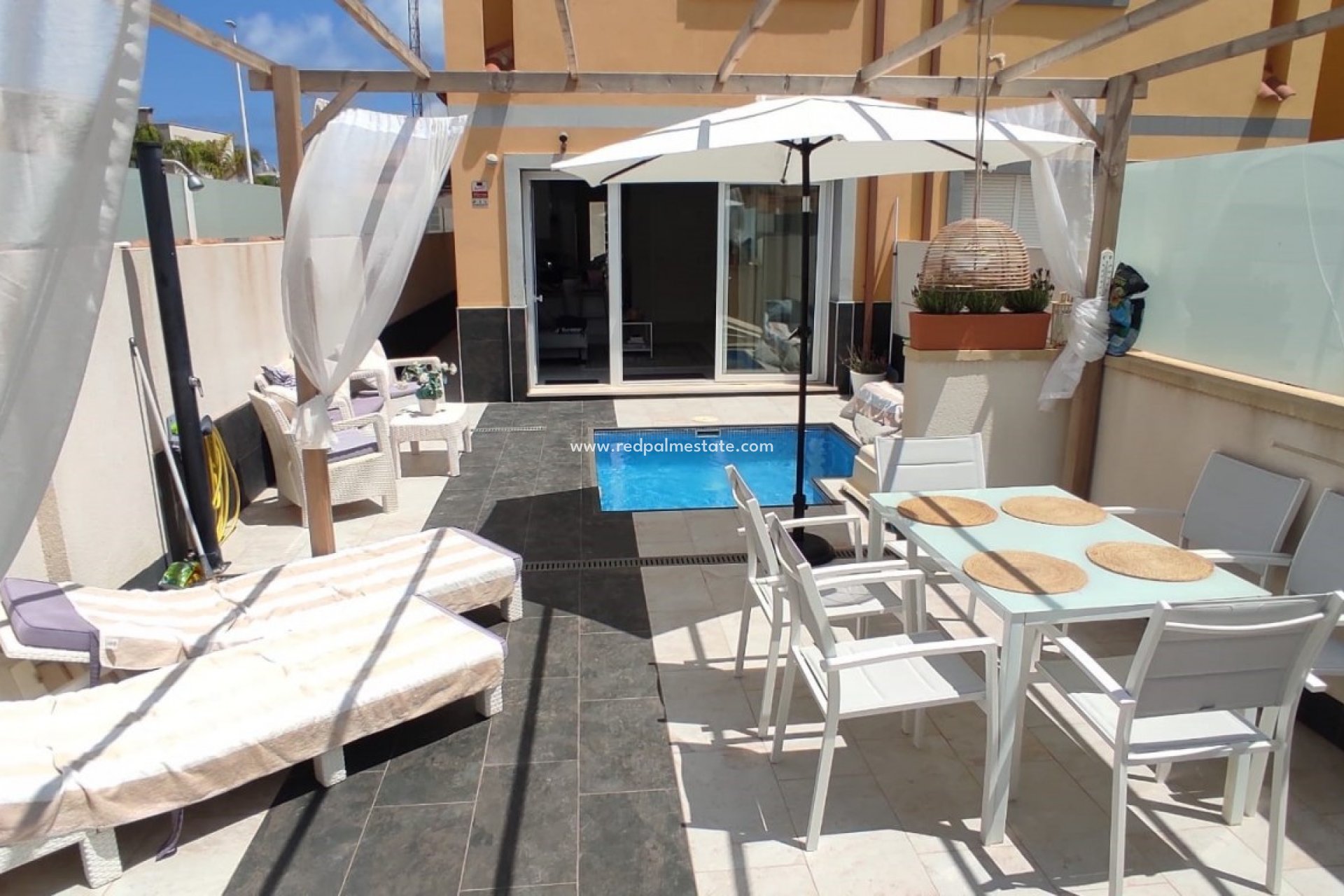 Resale - Semi-Detached -
Orihuela Costa - La Zenia