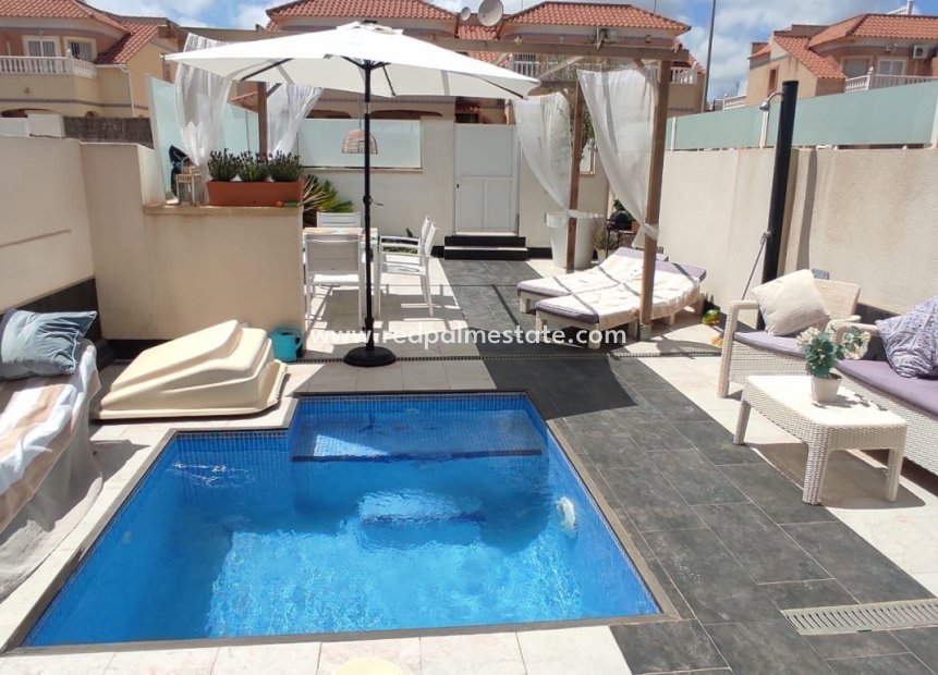 Resale - Semi-Detached -
Orihuela Costa - La Zenia