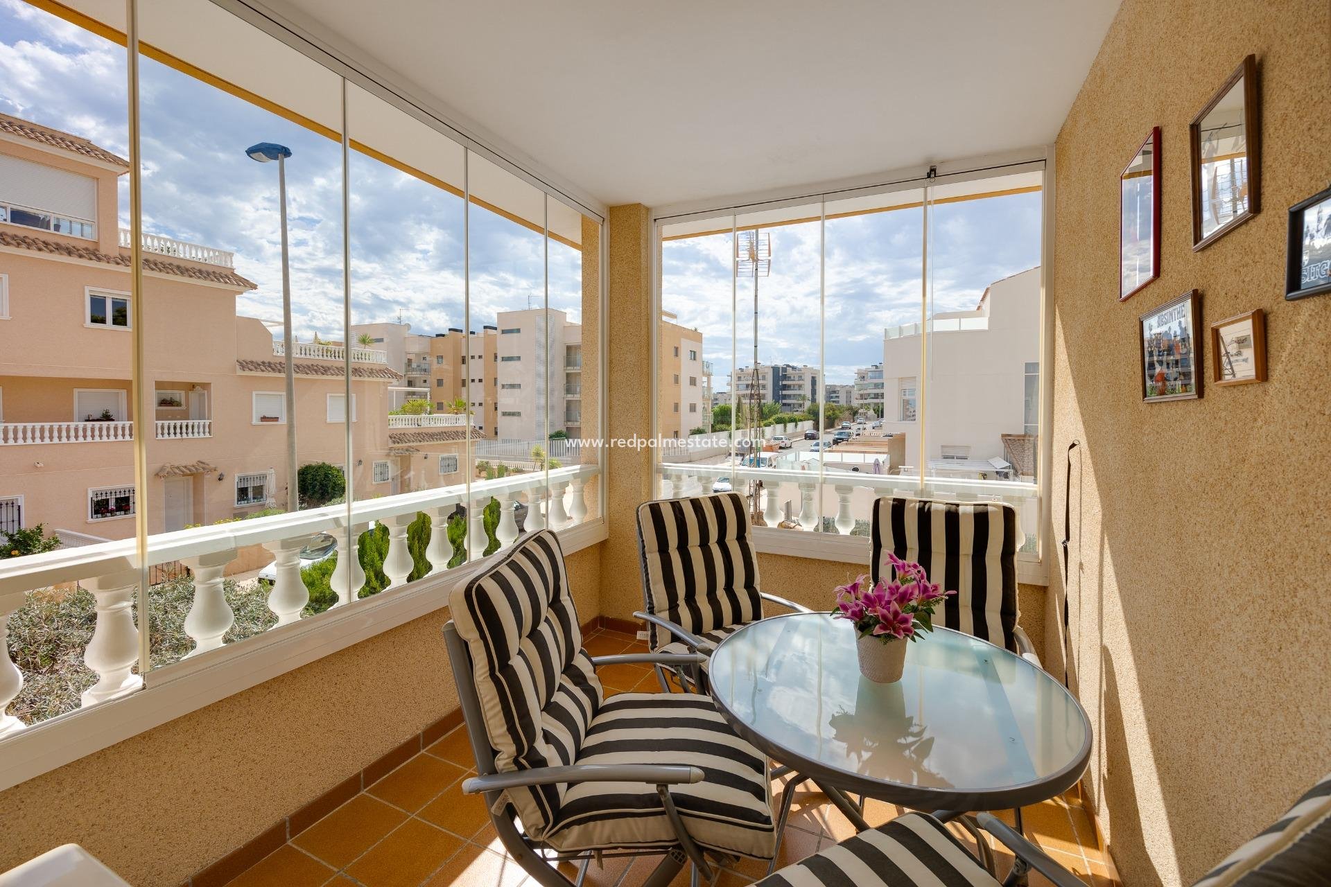 Resale - Semi Detached -
Orihuela Costa - Villamartín